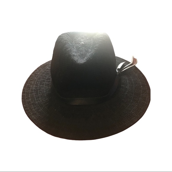 New hat - Picture 1 of 1